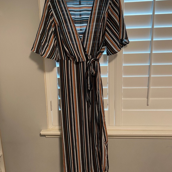 Striped long dress - Picture 3 of 3